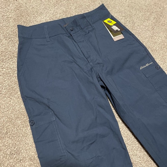 Eddie Bauer Women’s Skylar Capris - Picture 3 of 4